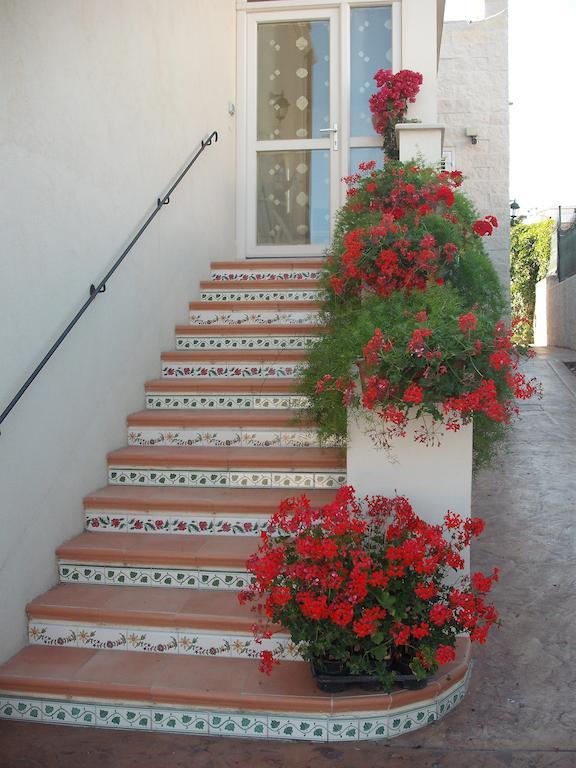 Bed And Breakfast Angolo Fiorito Civitavecchia Habitación foto